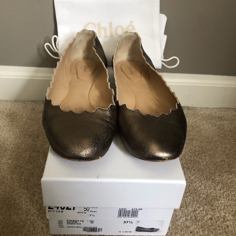 Chloe scalloped flats